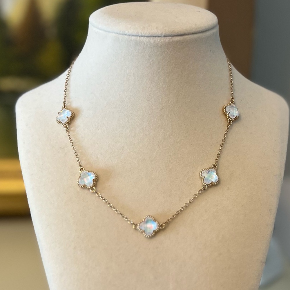 Park Lane LOTUS Necklace, Reversible. Sold out online!